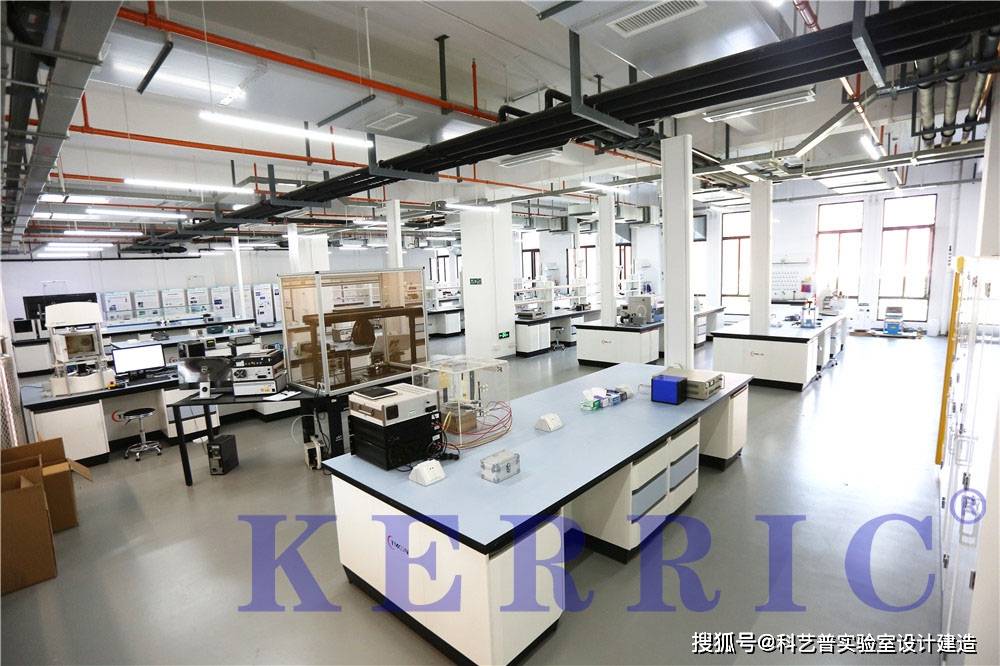 大学实验室设计:安全与高效完美融合的一站式服务方案