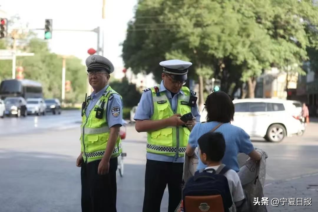 电动自行车违章高发原因调查,交通乱象亟待整治