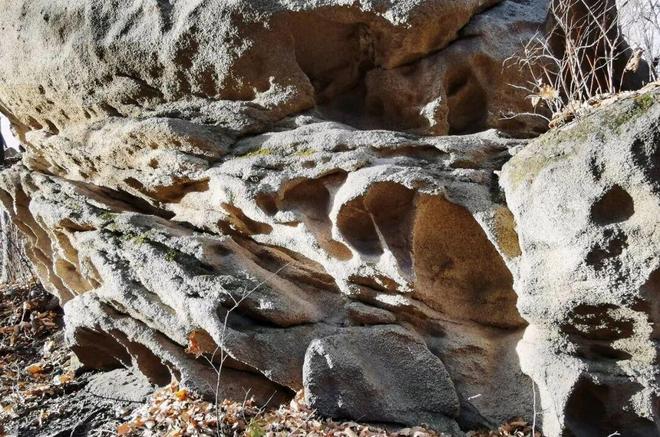 高考地理:揭秘差异化侵蚀,掌握地貌形成的关键机制