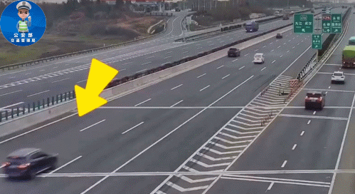 高速交通标志全知道：导流线、车道分界线、减速标线等要点