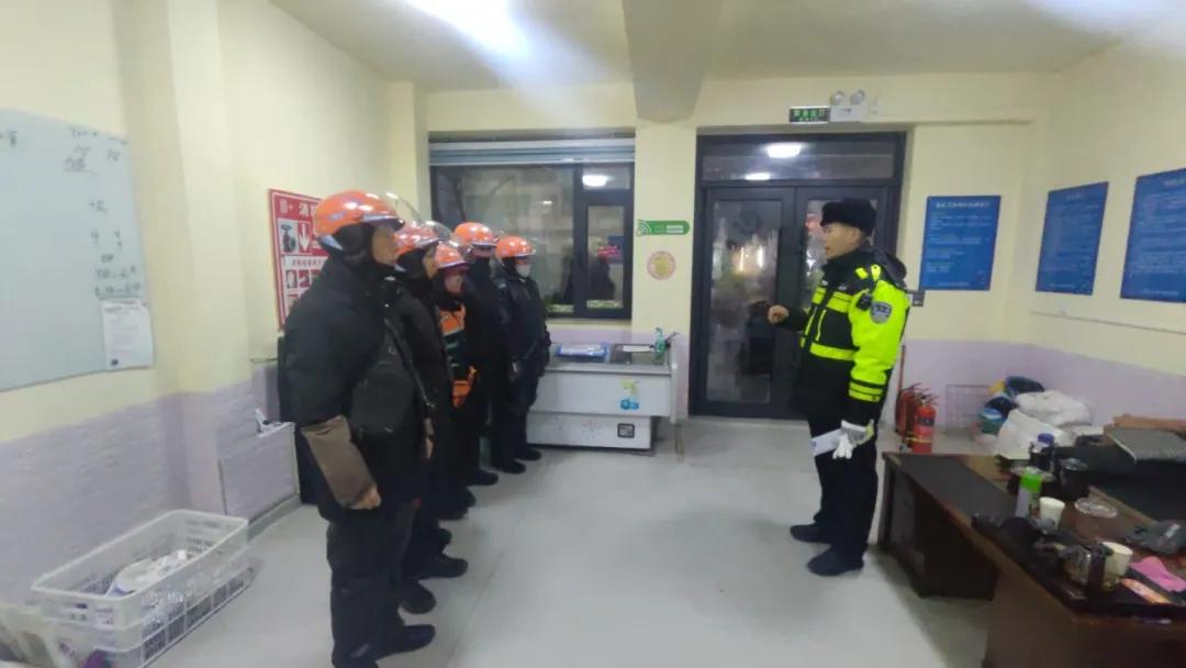 图们市整治电动车辆违法高发路段,保障群众出行安全