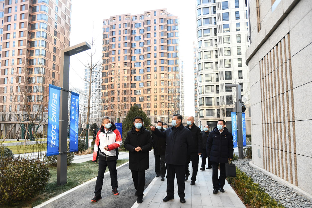 习近平总书记多次考察冬奥会场馆建设,提出办奥理念