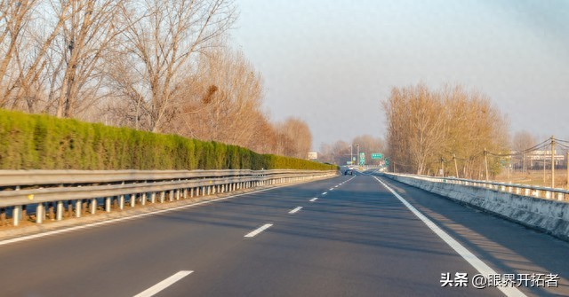 高速救援新政！拖车换胎搭电送油全免费